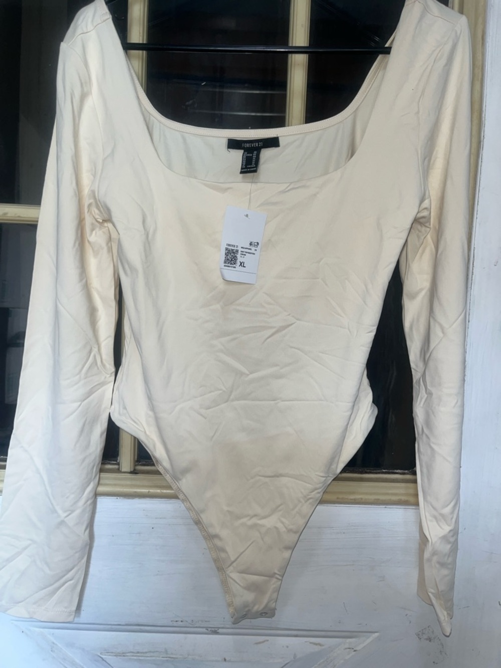 NWT Forever 21 Cream Long Sleeve Scoop-Neck Bodysuit